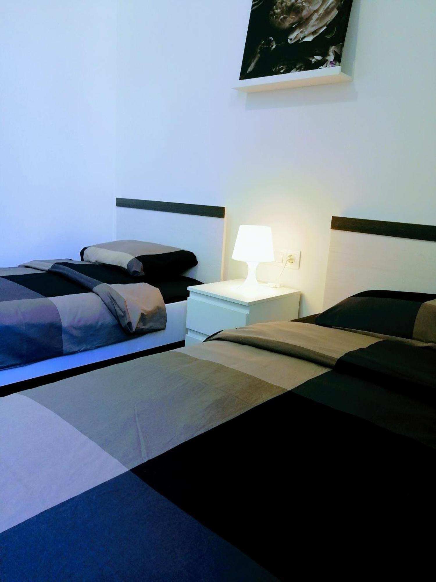 Pula Center - Studio Apartments ภายนอก รูปภาพ